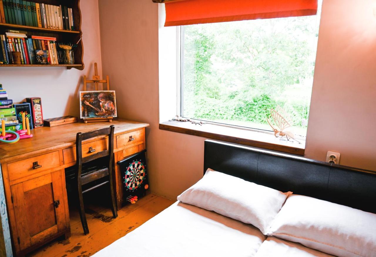Idilliska Latgaliesu Lauku Maja Ar Melno Pirti Villa Aglona Ngoại thất bức ảnh